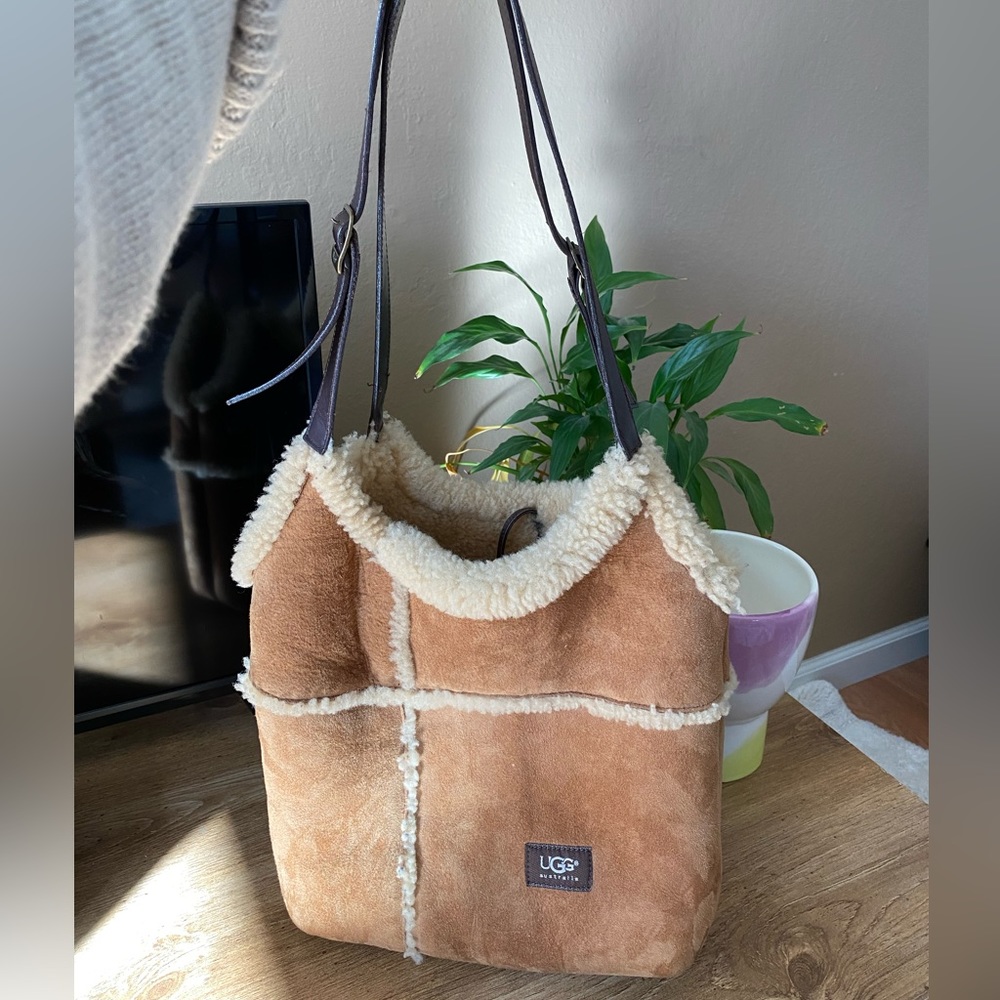 UGG Sherpa and sheepskin bag